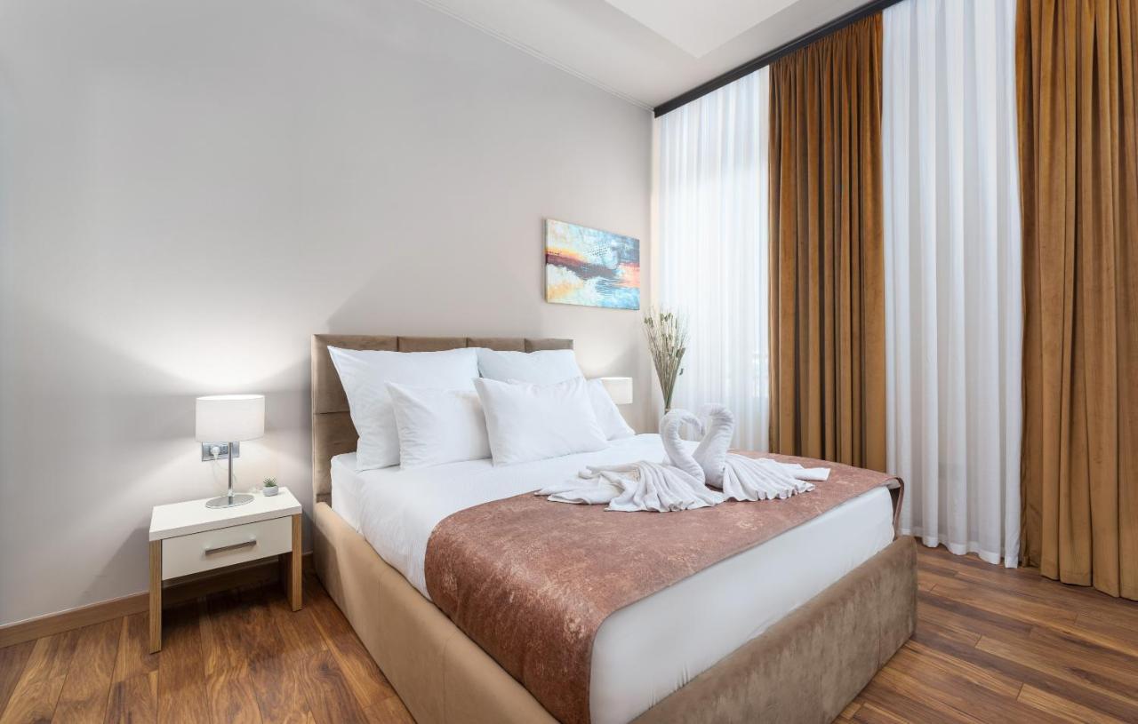 Hotel Dua Residence Poreč Buitenkant foto