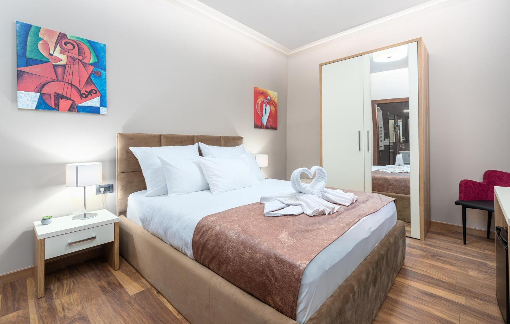 Hotel Dua Residence Poreč Buitenkant foto