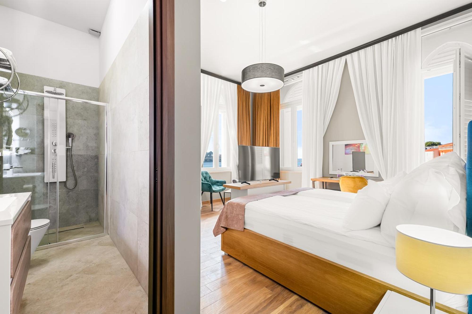 Hotel Dua Residence Poreč Buitenkant foto